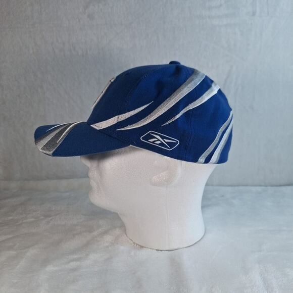 Vintage Reebok Indianapolis Colts NFL Equipment Embroidered Fitted Hat Cap OSFA - Picture 3 of 8